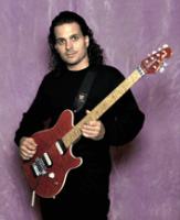 Vinnie Moore